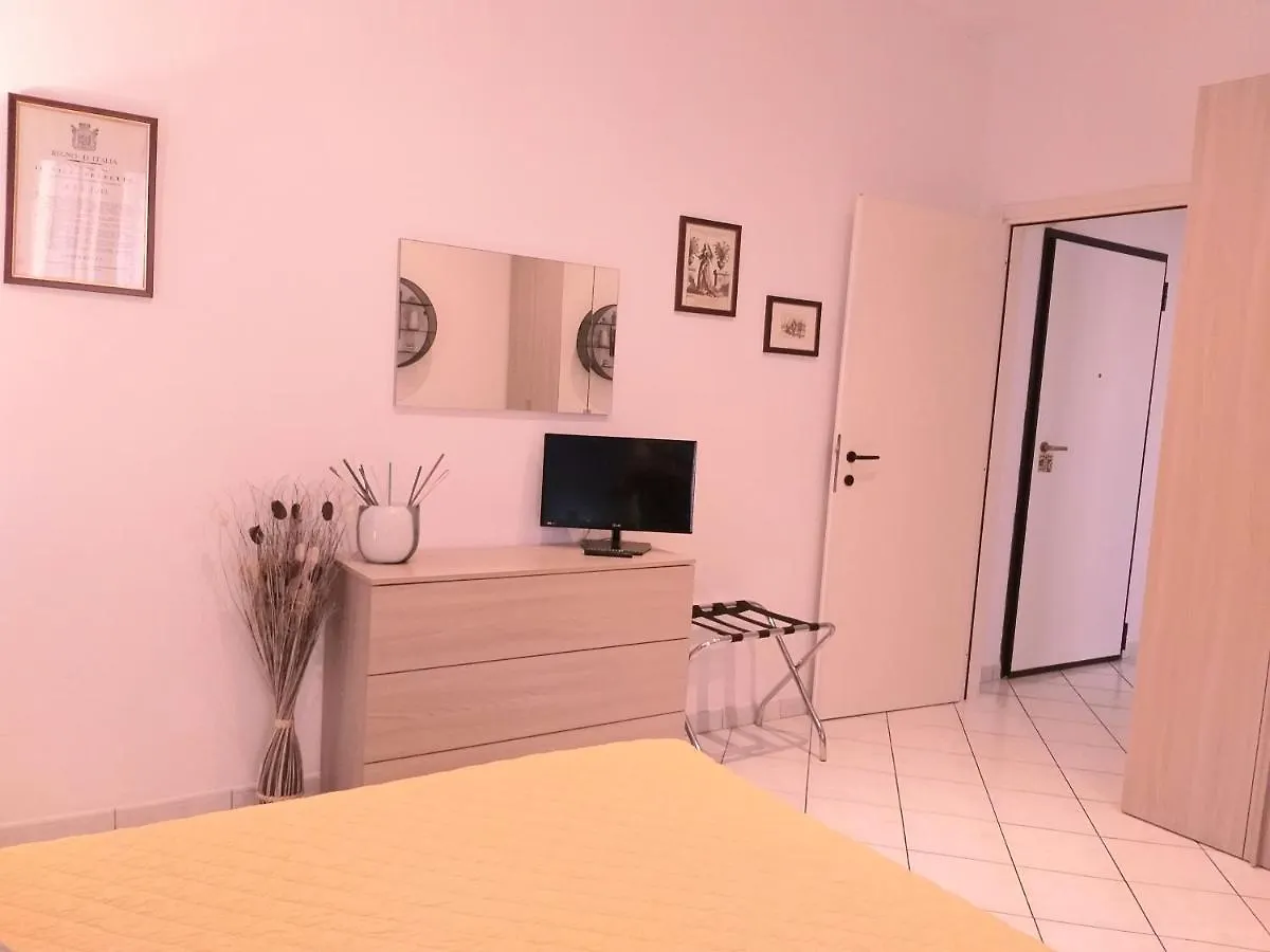 Apartment Ferienwohnung House Procaccini, 20 Bologna
