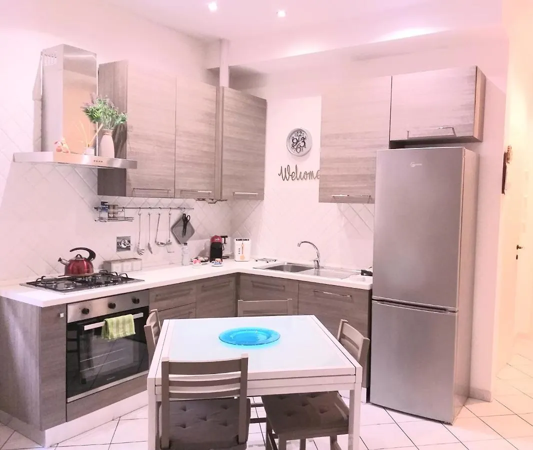 House Procaccini, 20 Apartment Bologna 0*,  Italy